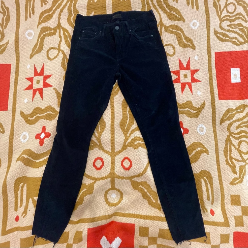 Mother Looker Ankle Fray in Hopscotch